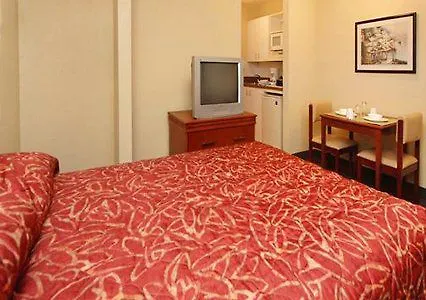 Hometowne By Red Roof Orlando South 2* Williamsburg