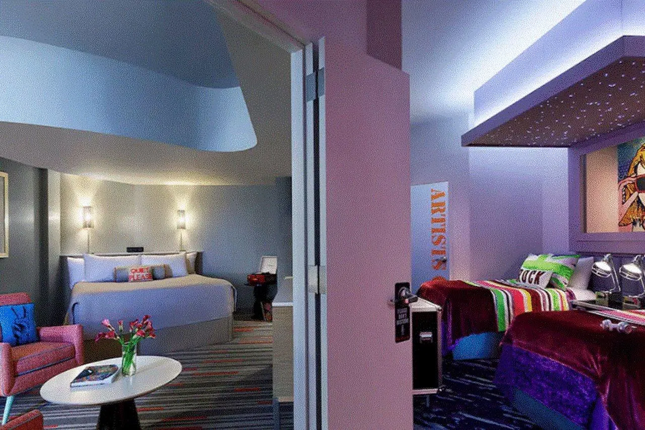 Semesteranläggning (resort) Universal's Hard Rock Hotel® 4*