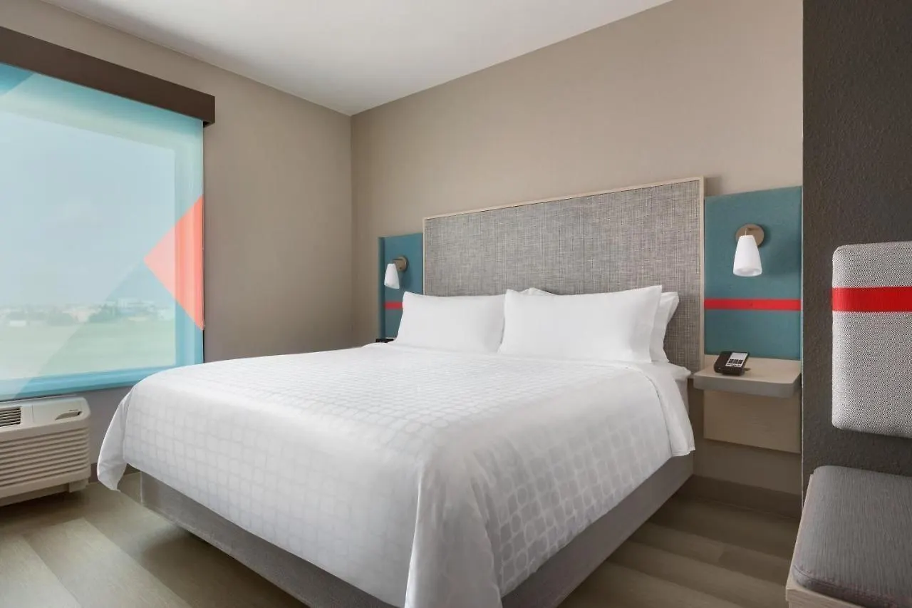 Avid - International Airport By Ihg Orlando