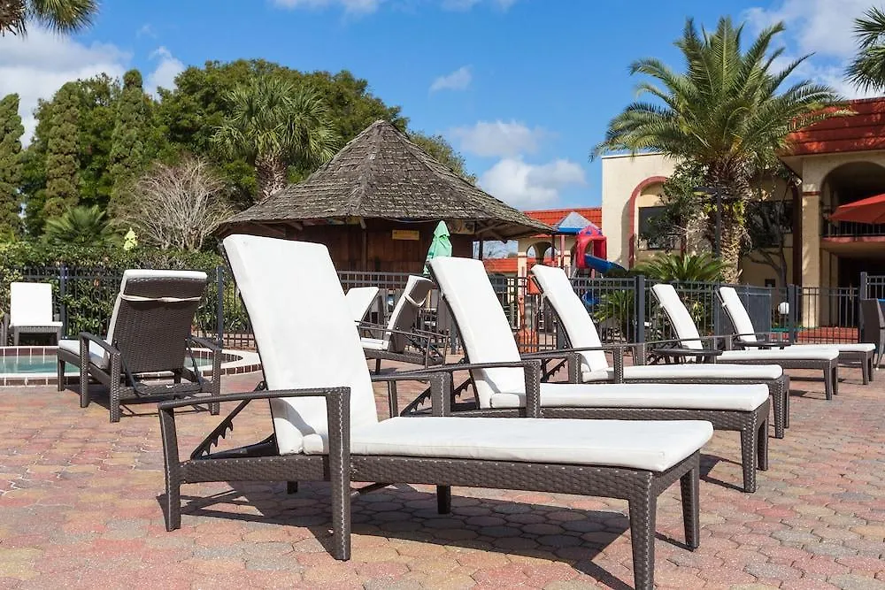 Resort Maingate Lakeside 3*