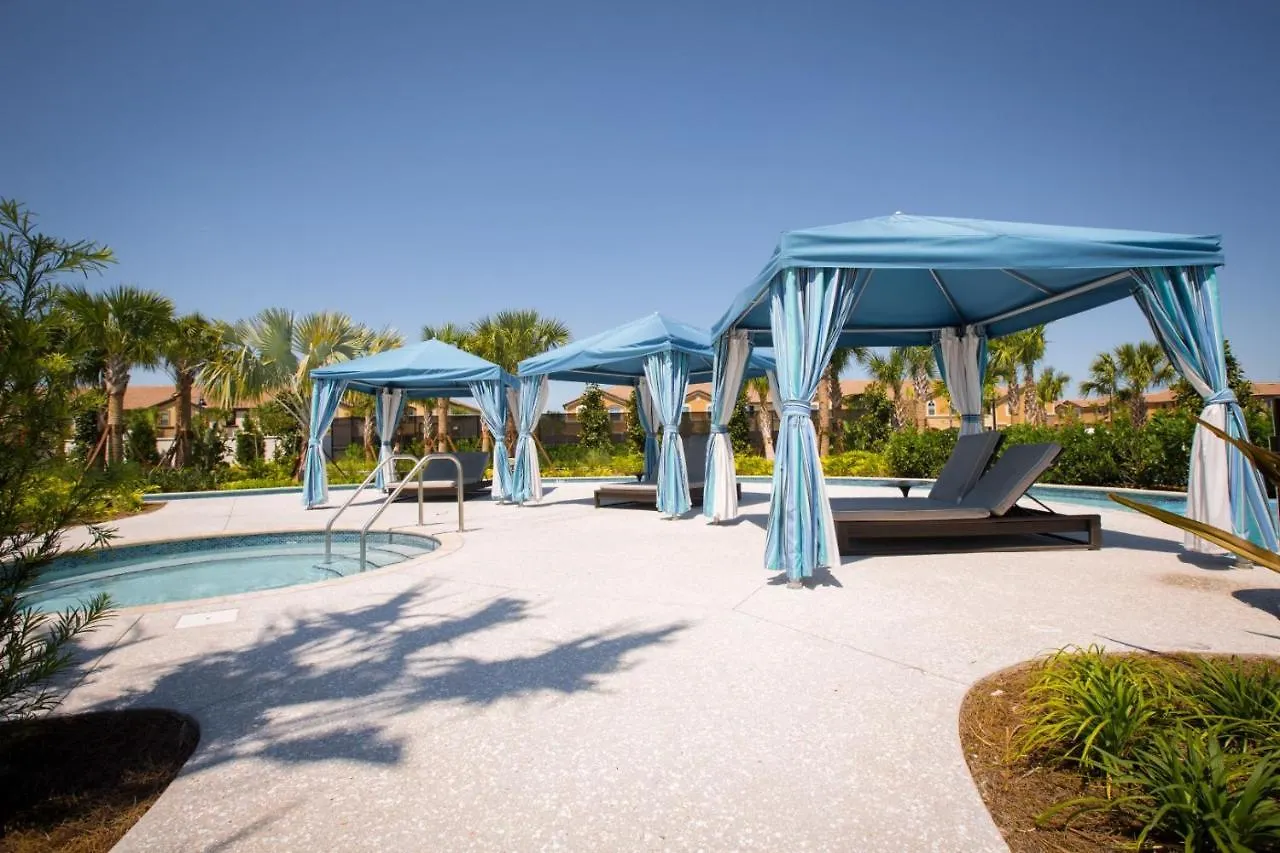 Large Wprivate Pool Game Waterpark