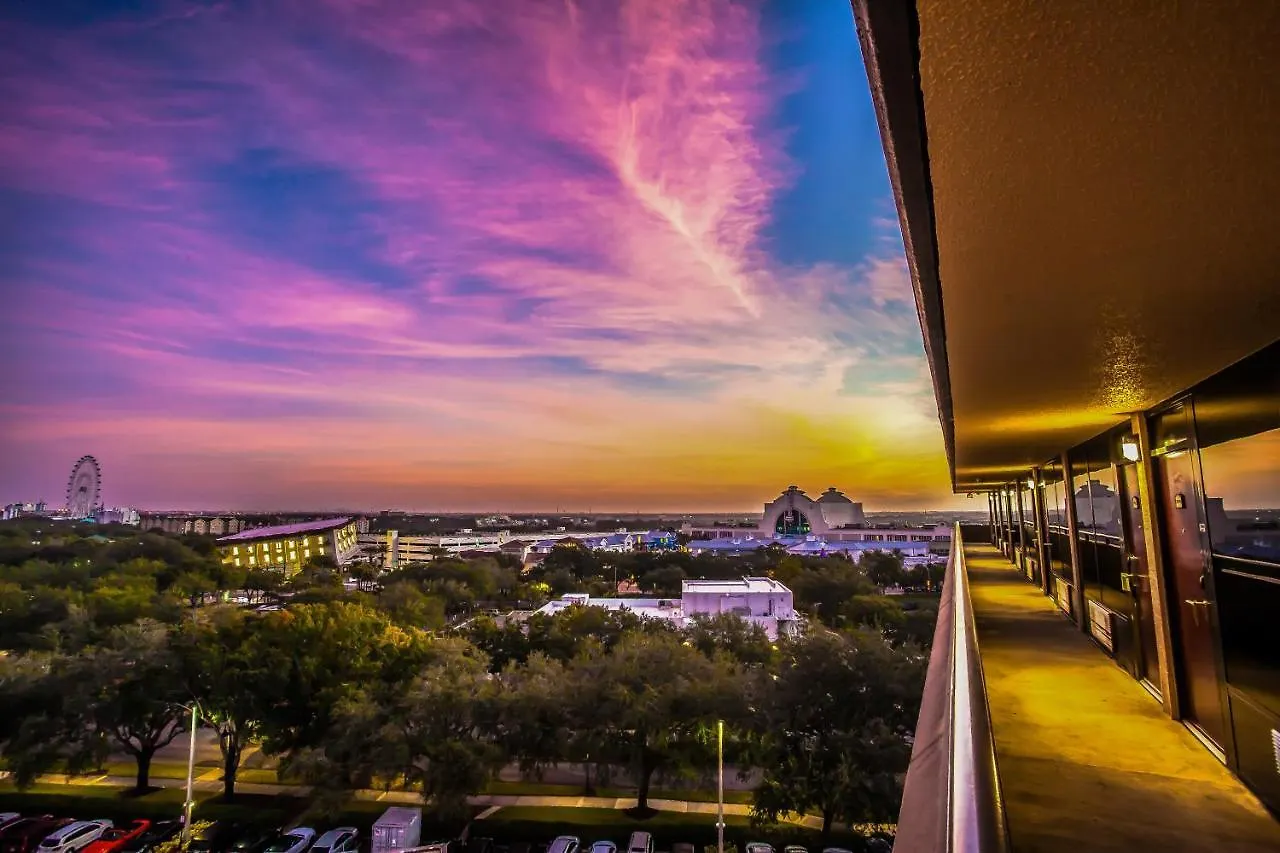 Rosen At Pointe Orlando Otel 3*