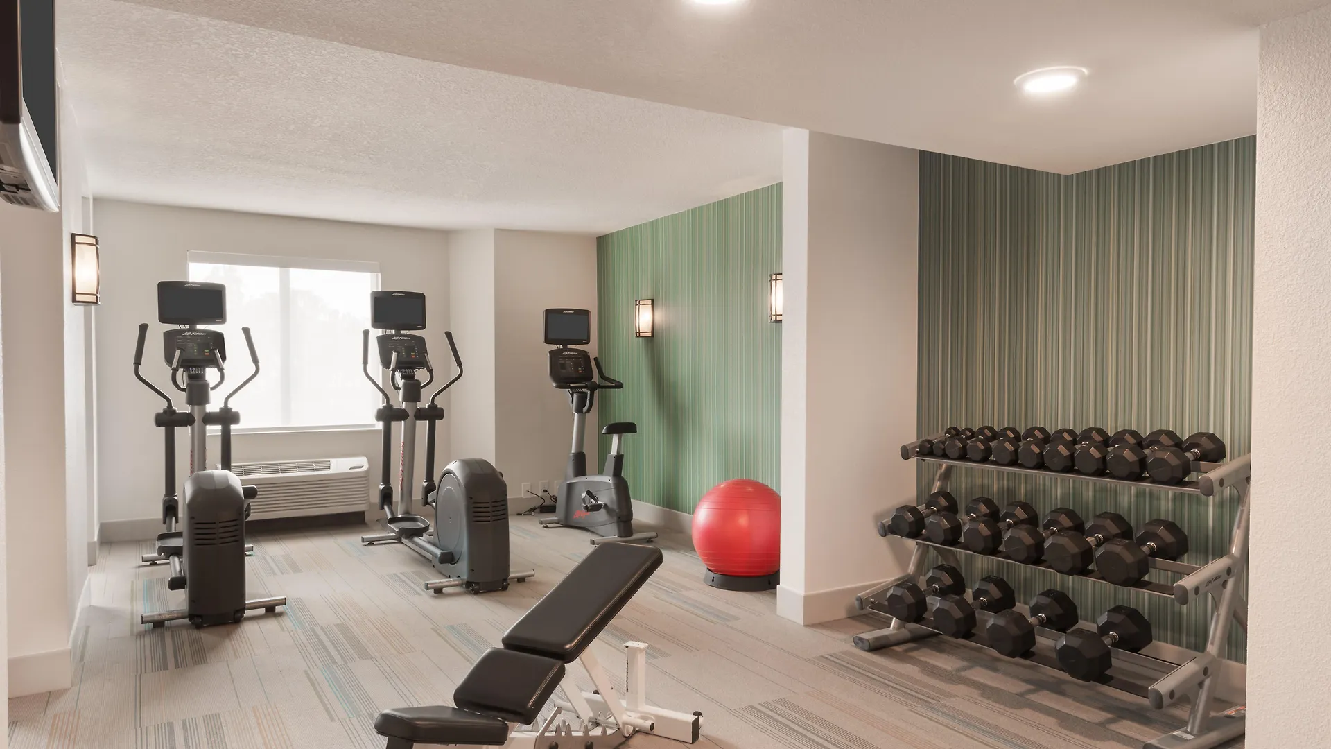 Express & - Nearest Universal By Ihg Hotel 3*