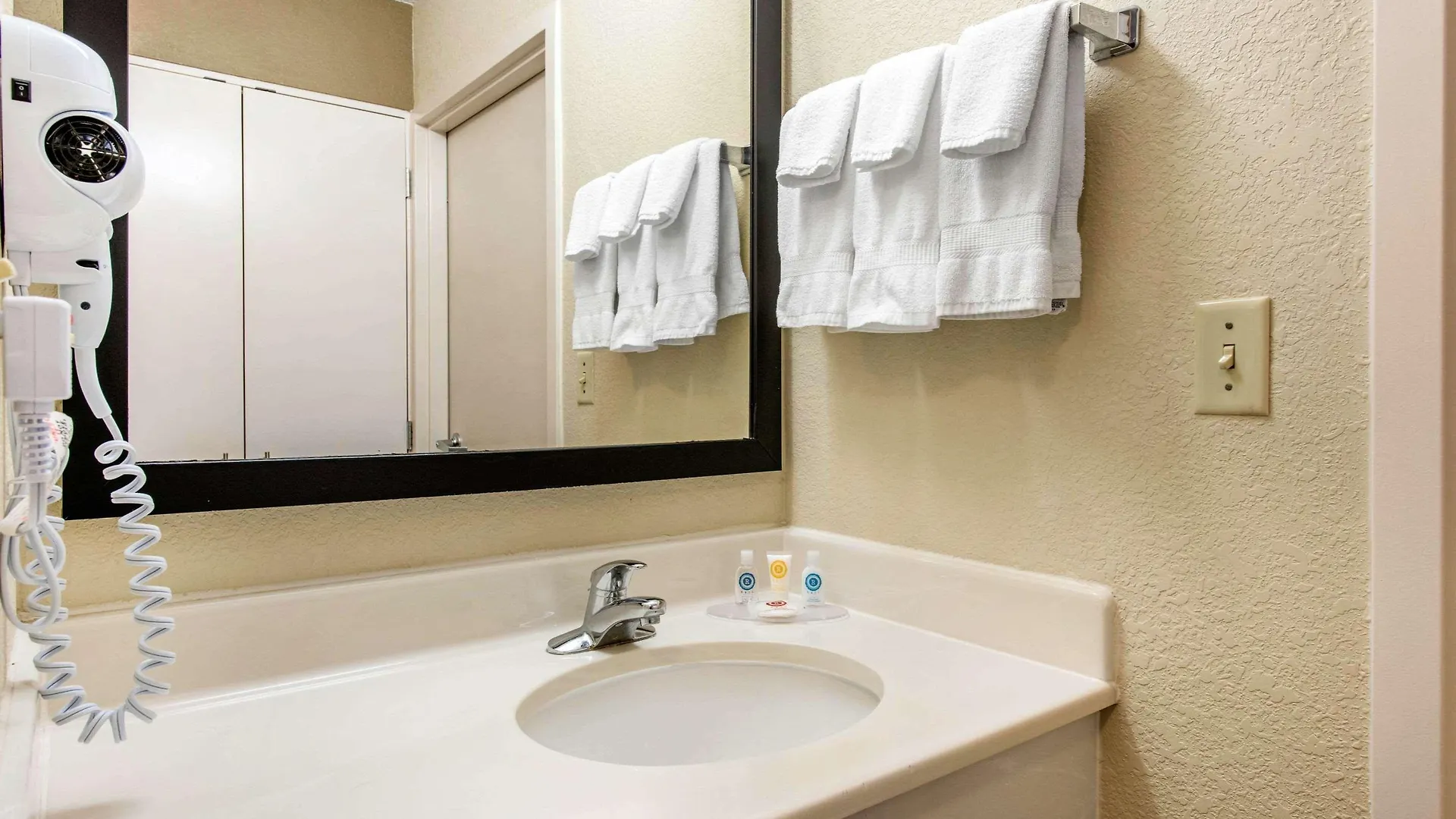 Comfort & Near Universal Resort-convention Ctr 3* Orlando