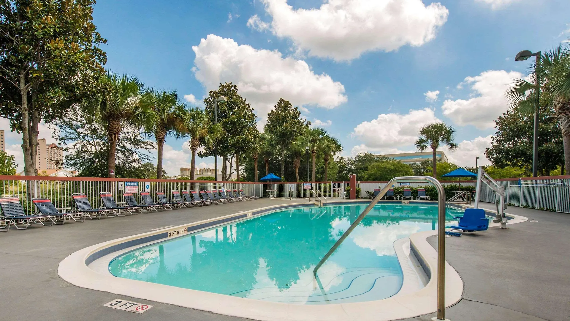 Hotel Comfort & Near Universal Resort-convention Ctr Orlando