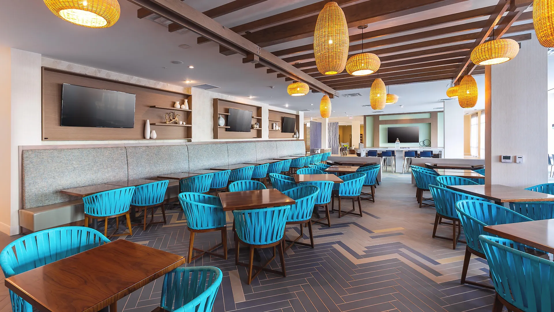 Holiday Inn Express & Suites - Orlando At Seaworld By Ihg