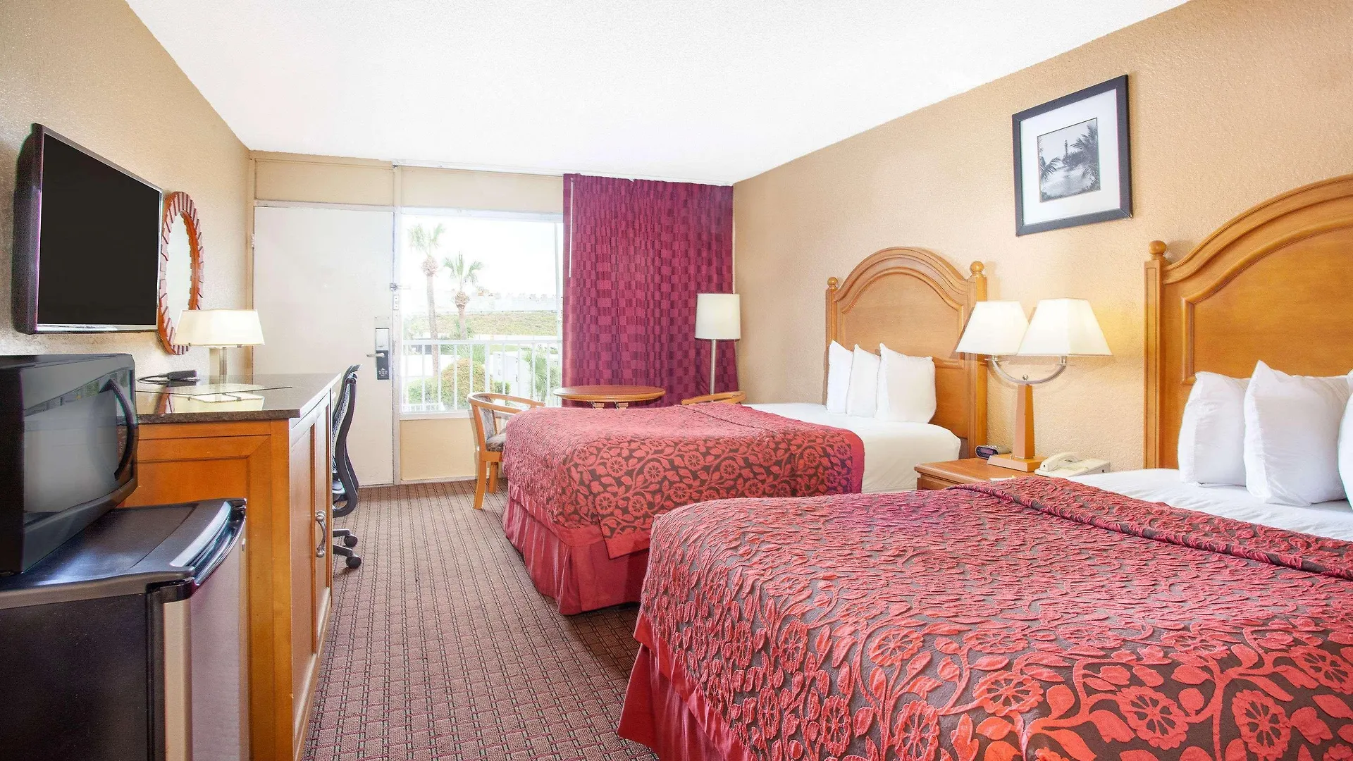 Days By Wyndham Downtown Hotel Orlando