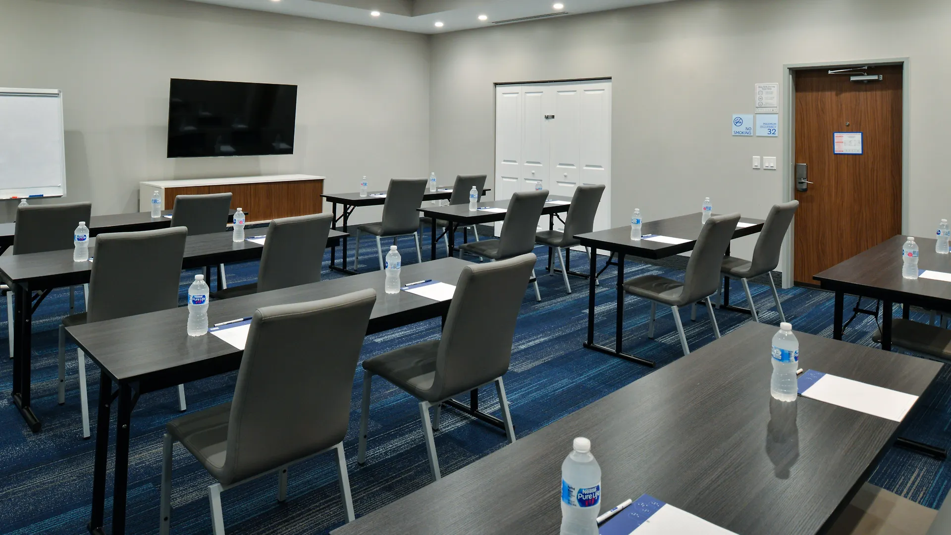 Express Orlando - South Park By Ihg 2* Williamsburg