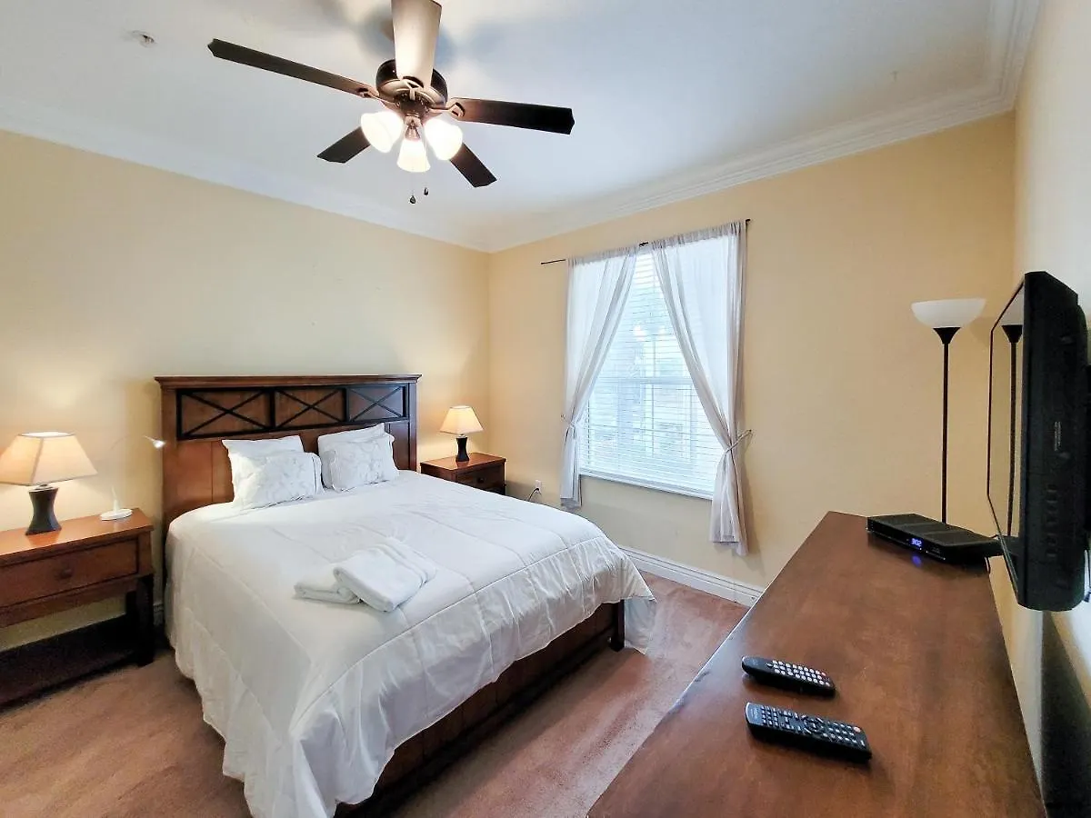 3br 2bath Balcony 5min Conv Center 1410ft Сasa de vacaciones *