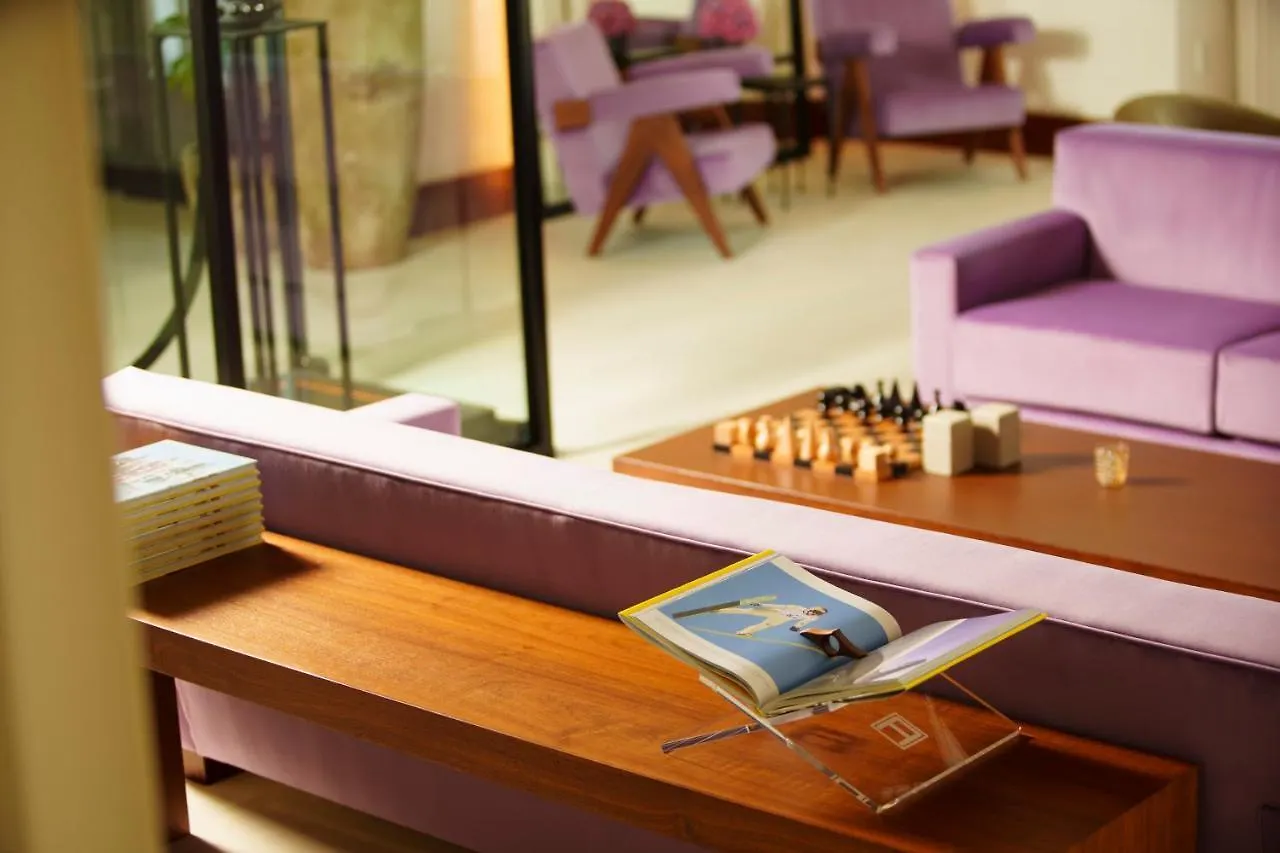 Ette Luxury & Hotell