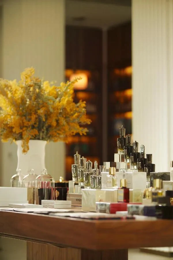 Ette Luxury & Hotell Four Corners