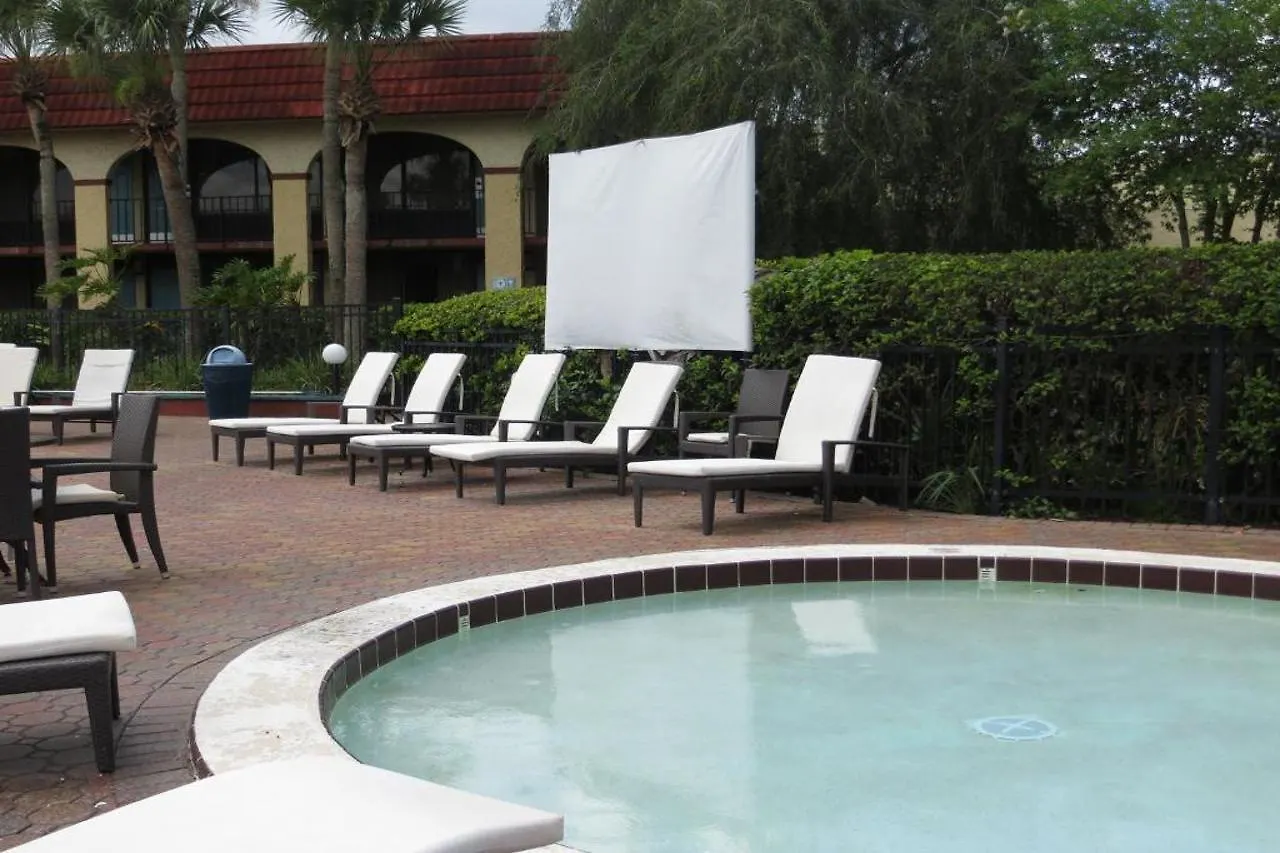 Resort Maingate Lakeside 3*