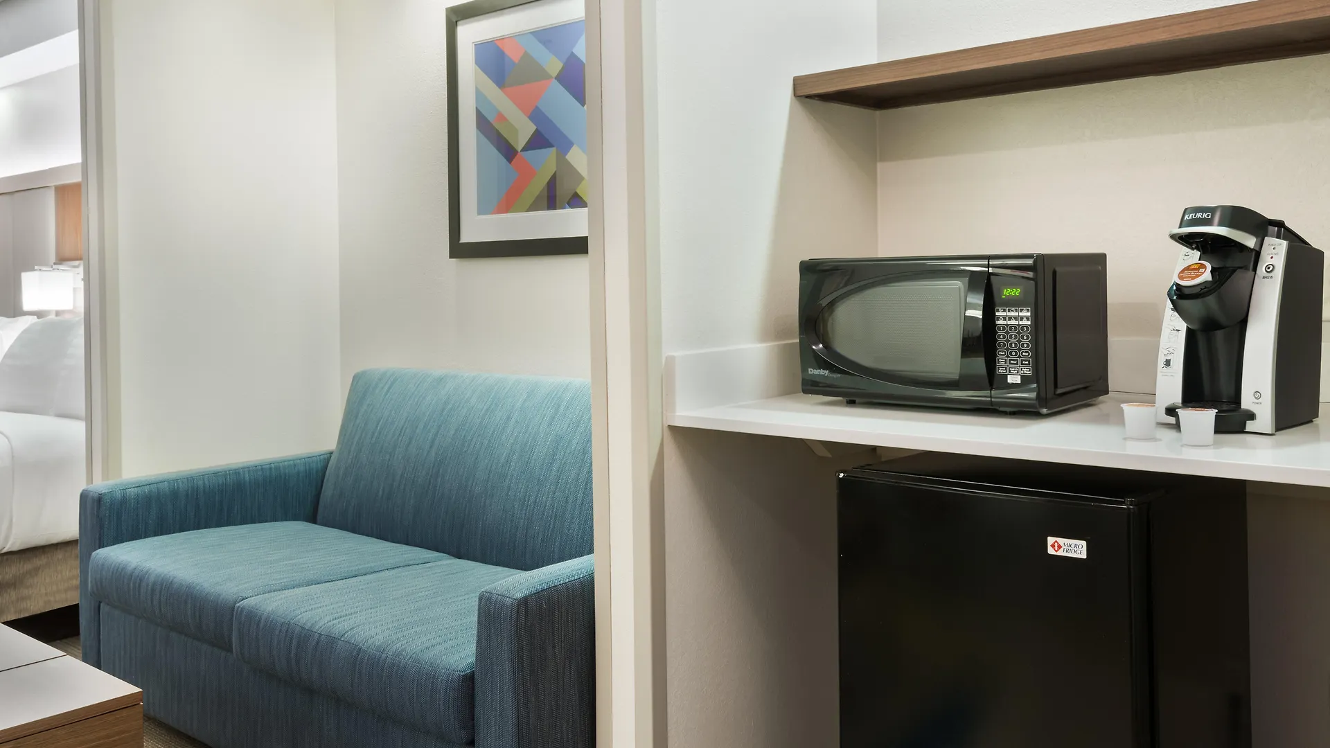 Express & - Nearest Universal By Ihg Hotel 3*