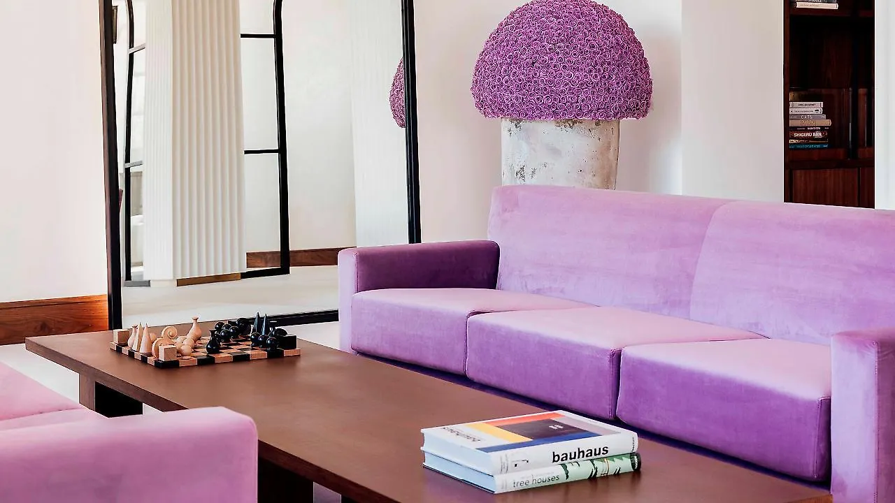 Hotell Ette Luxury & Four Corners