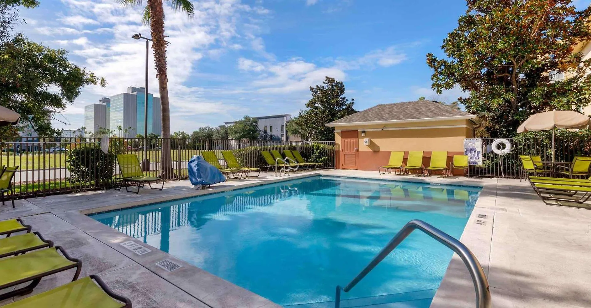 Extended America - - Theme Parks - Vineland Rd 2* Orlando