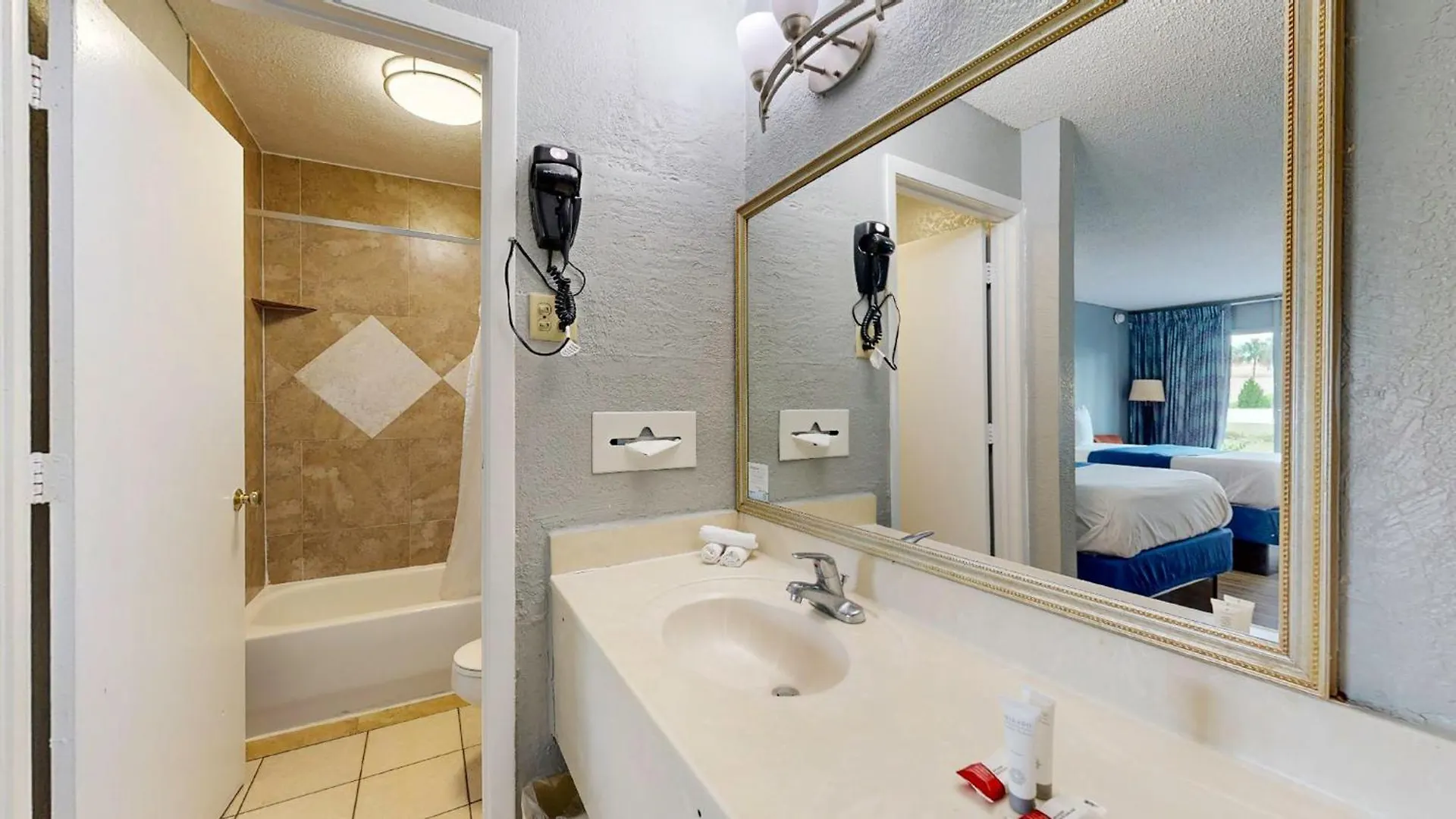 Days By Wyndham Downtown Orlando