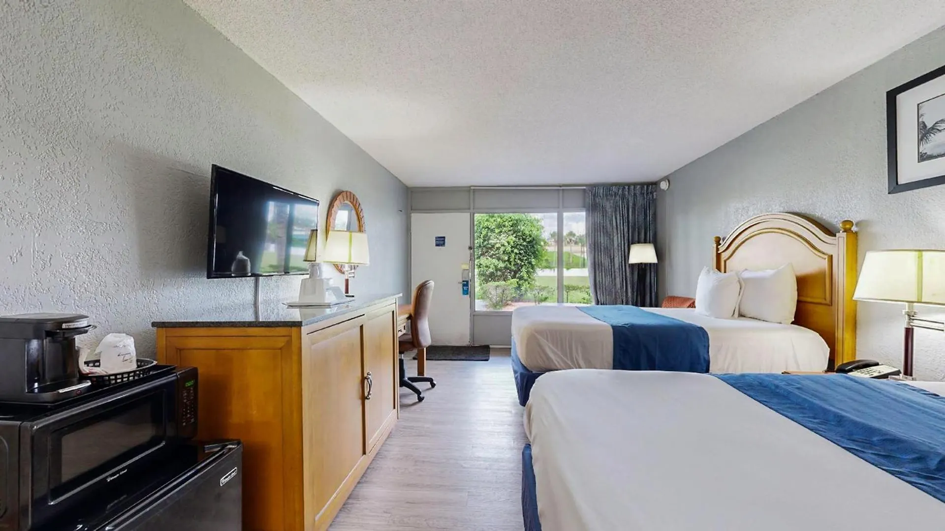 Days By Wyndham Downtown
