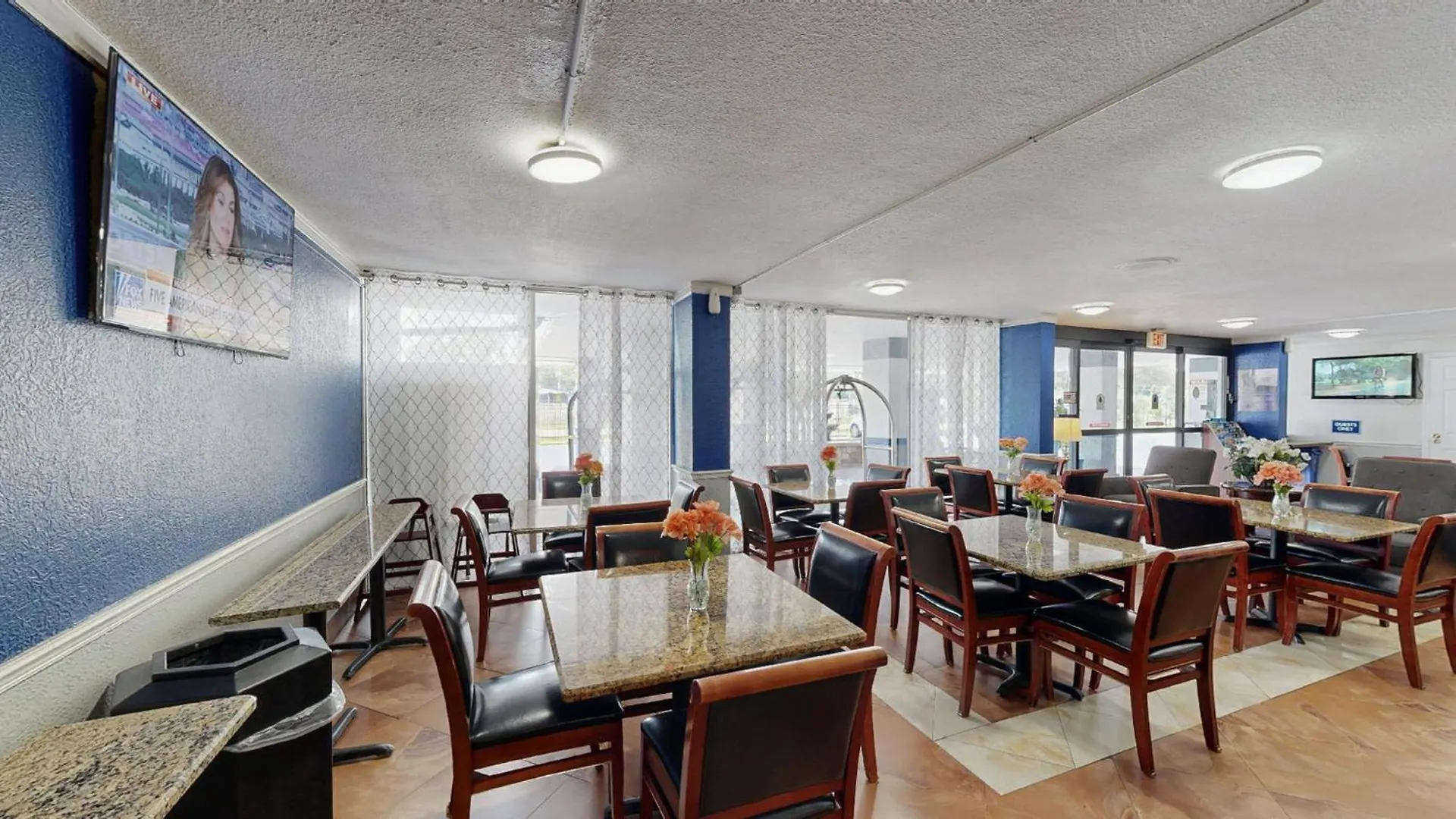 Hotel Days By Wyndham Downtown
