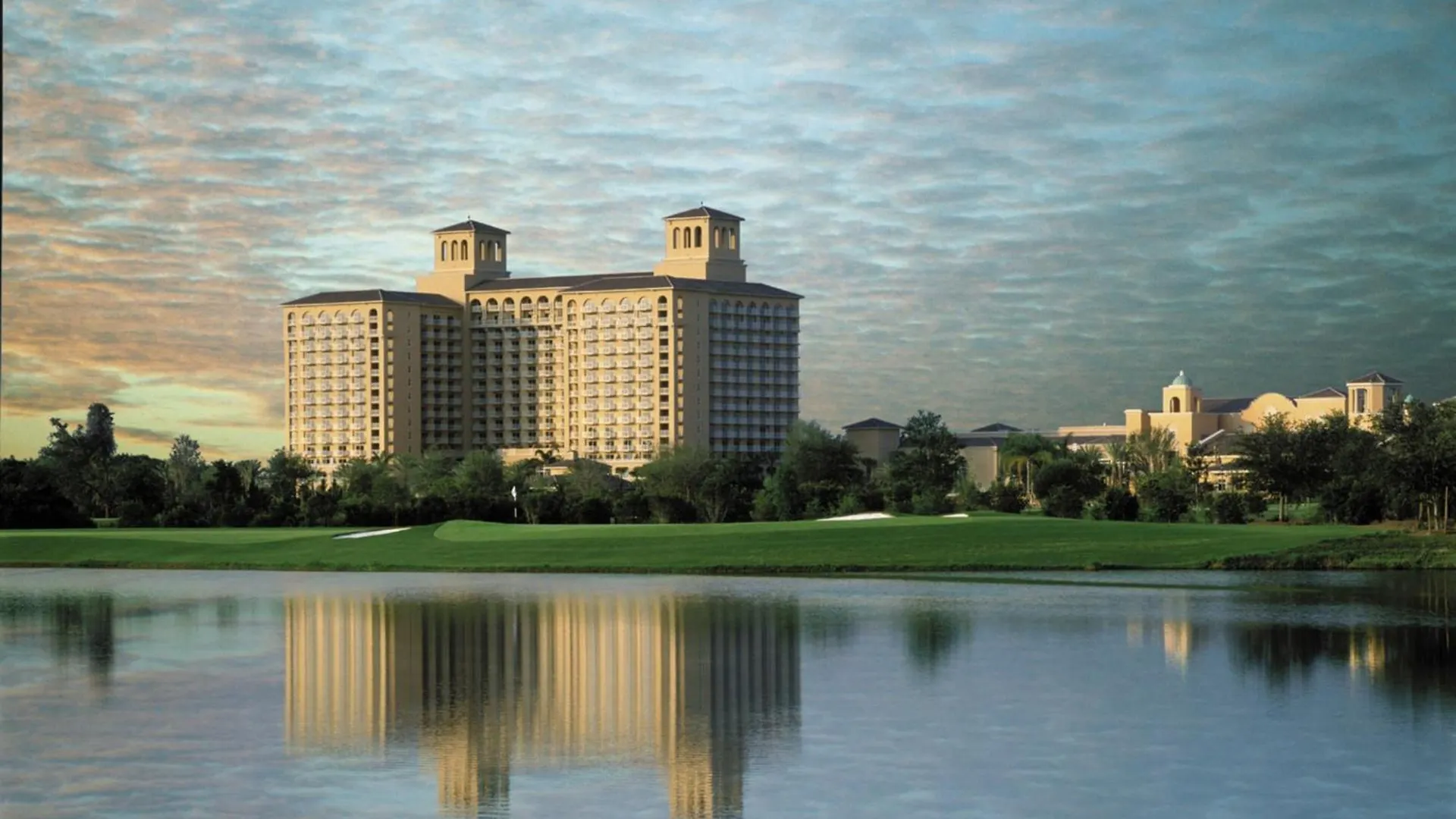 אתר נופש The Ritz-carlton Orlando, Grande Lakes Williamsburg