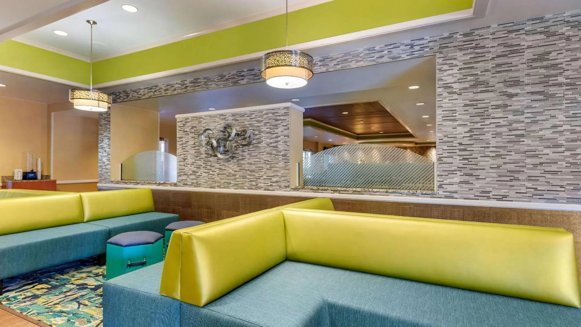 Comfort & Near Universal Resort-convention Ctr Hotel