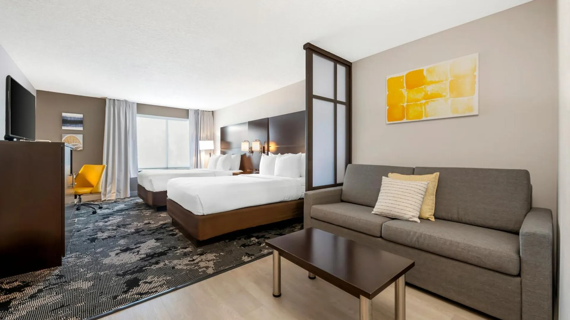 Comfort & Near Universal Resort-convention Ctr