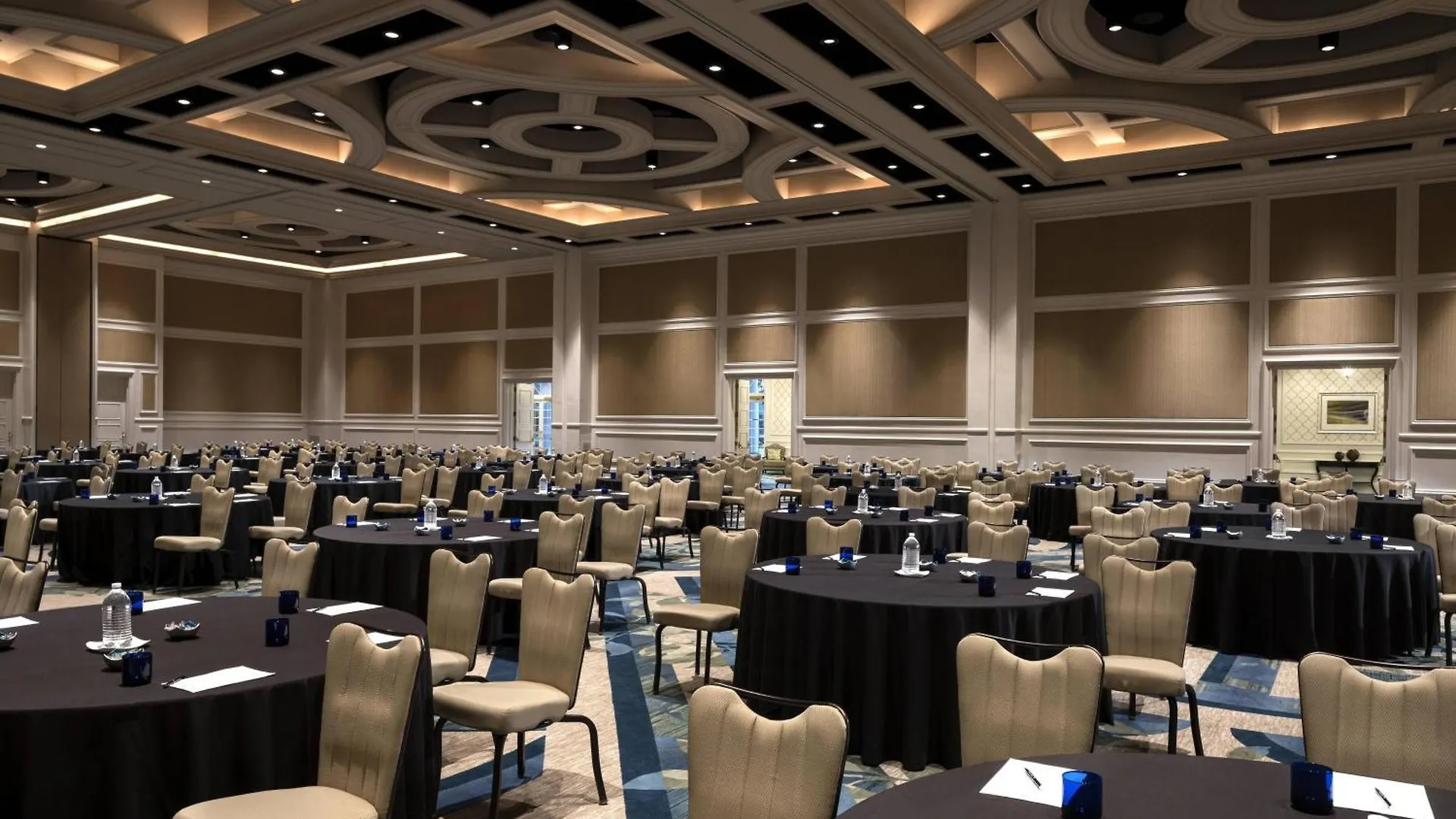 אתר נופש The Ritz-carlton Orlando, Grande Lakes 5*