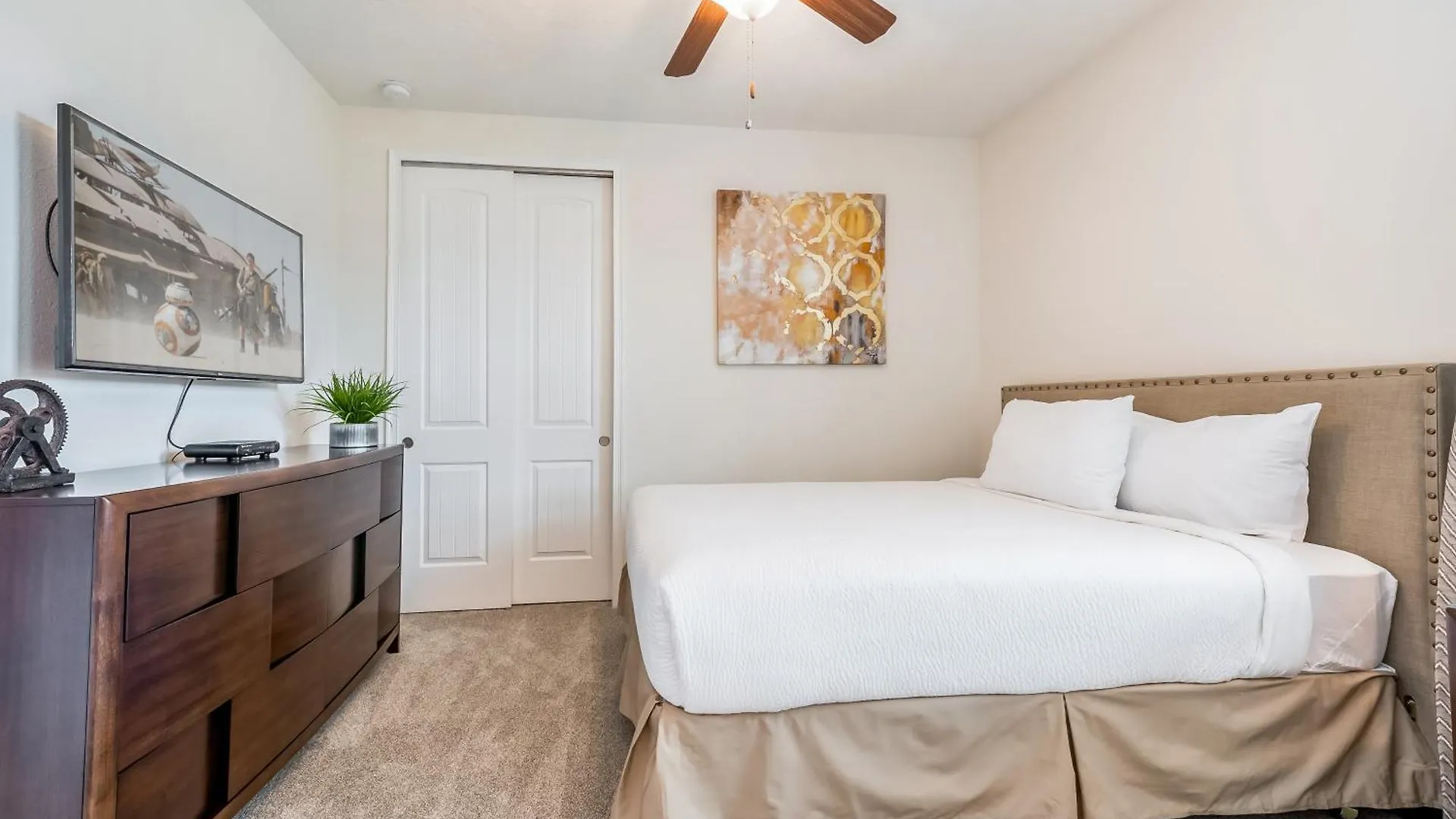 Cozy By Rentyl Near With Private Pool & Amenities - 470b *