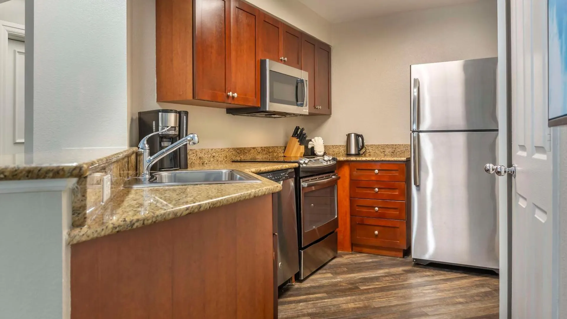 Hilton Grand Vacations Club Seaworld Orlando Resort Williamsburg