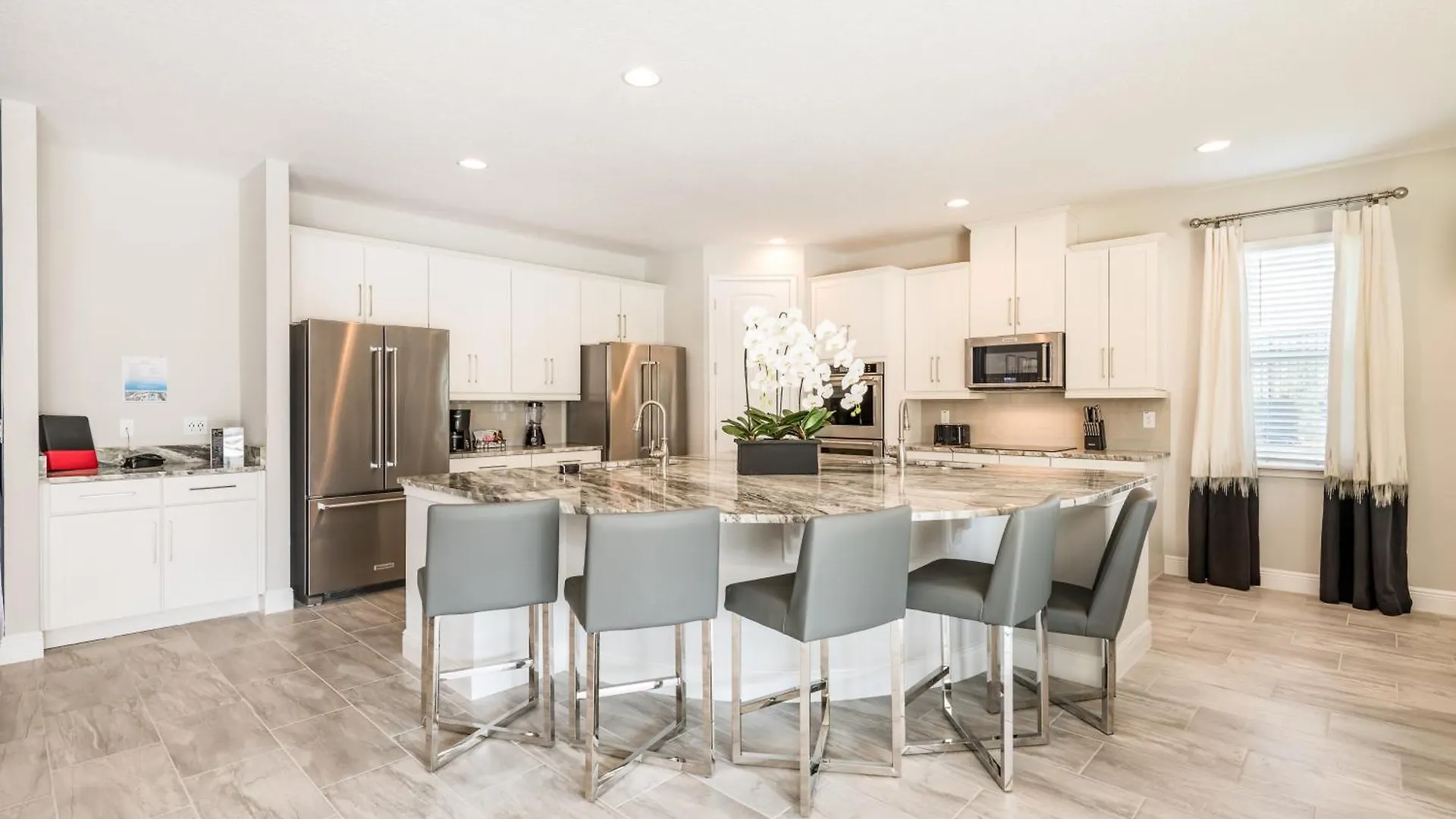 Nyaraló Fantastic Elite By Rentyl Near With Private Pool, Game Room, Movie & Amenities - 290f *