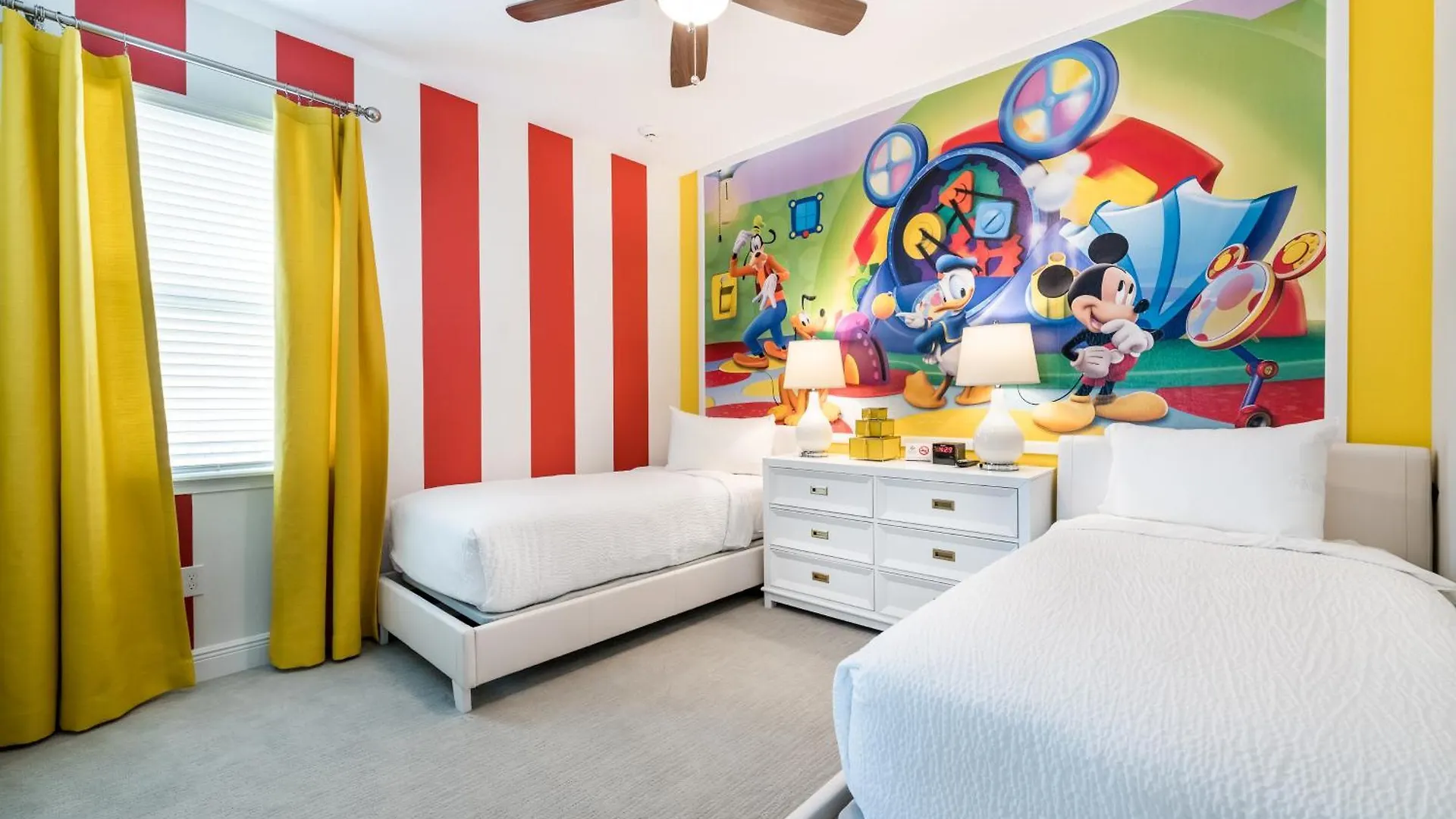 Fantastic Elite By Rentyl Near With Private Pool, Game Room, Movie & Amenities - 290f Nyaraló Orlando
