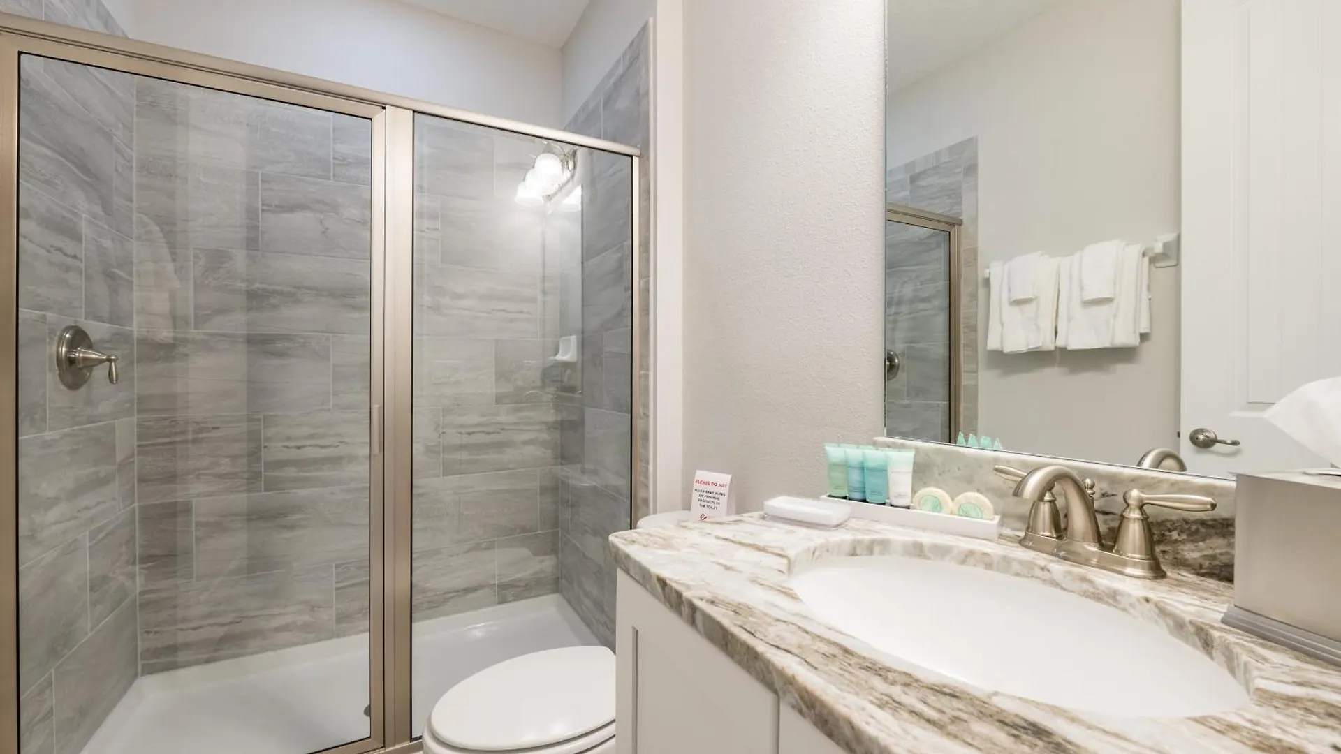 Nyaraló Fantastic Elite By Rentyl Near With Private Pool, Game Room, Movie & Amenities - 290f *
