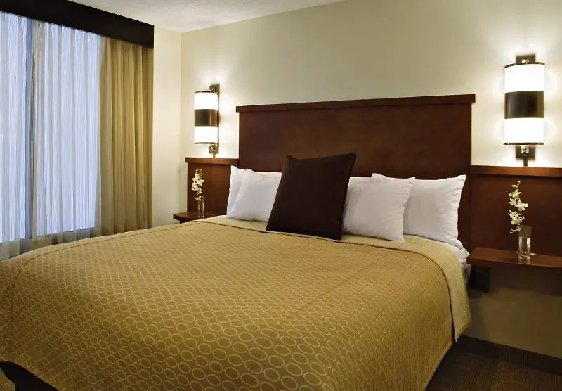Hyatt Place Across From Universal Hotell Orlando