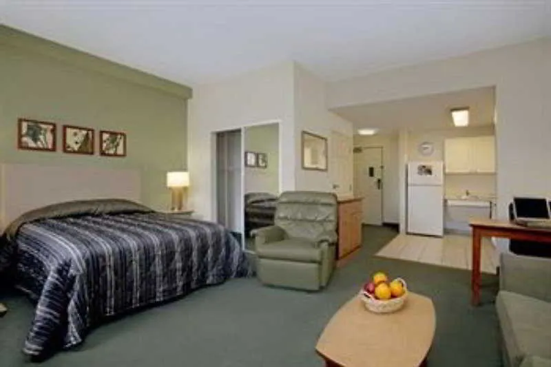 Hotel Extended America - - Theme Parks - Vineland Rd