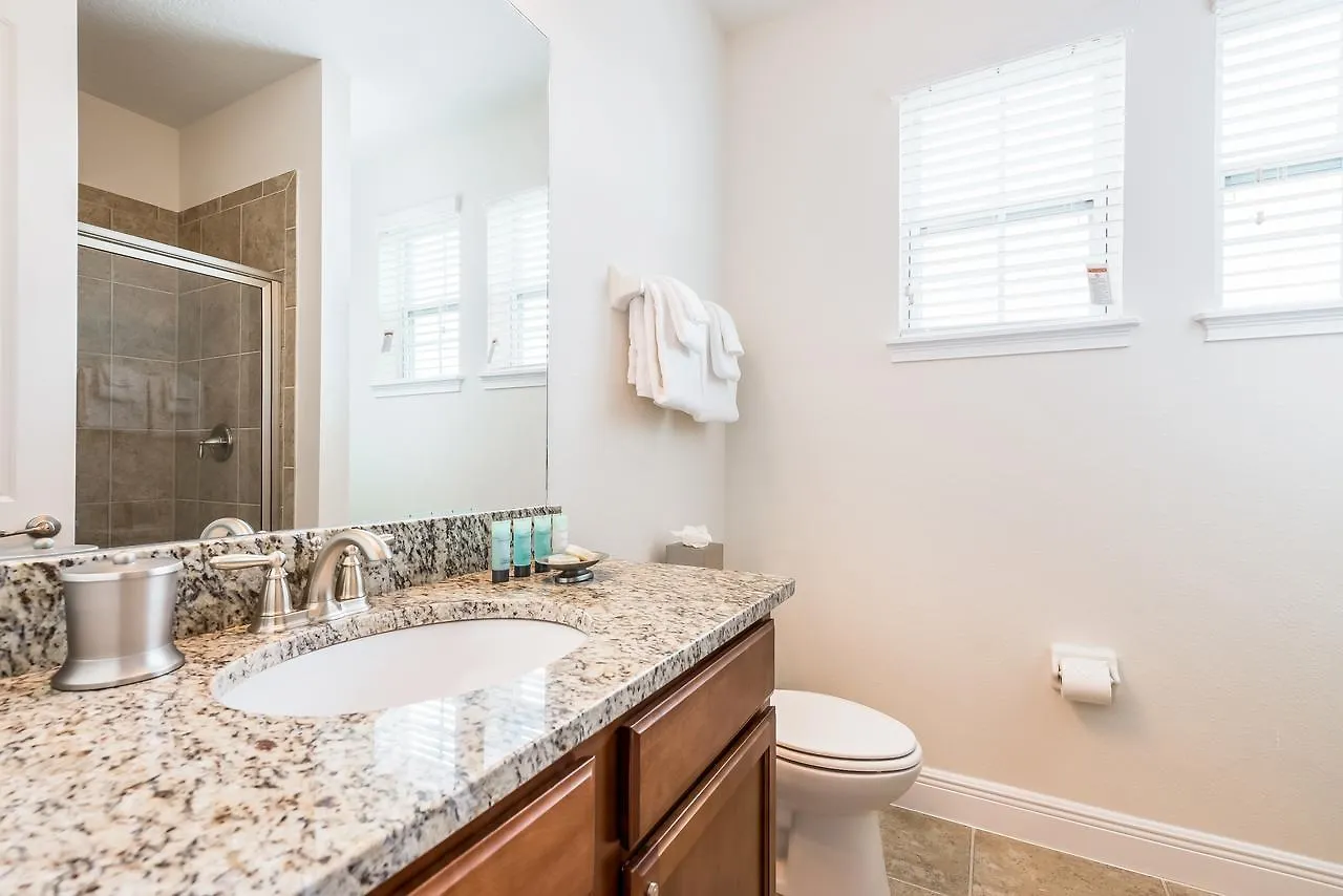 Cozy By Rentyl Near With Private Pool & Amenities - 470b אורלנדו