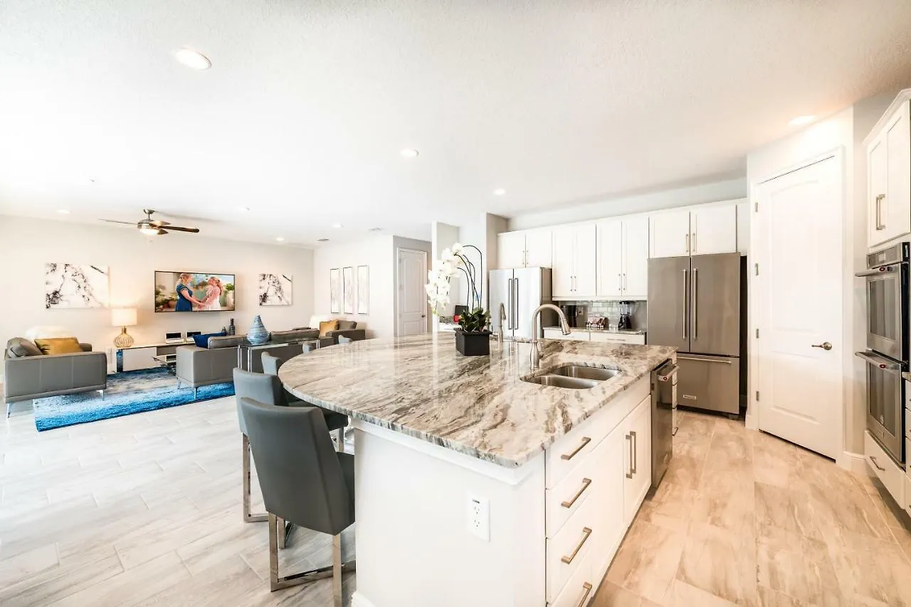 Fantastic Elite By Rentyl Near With Private Pool, Game Room, Movie & Amenities - 290f