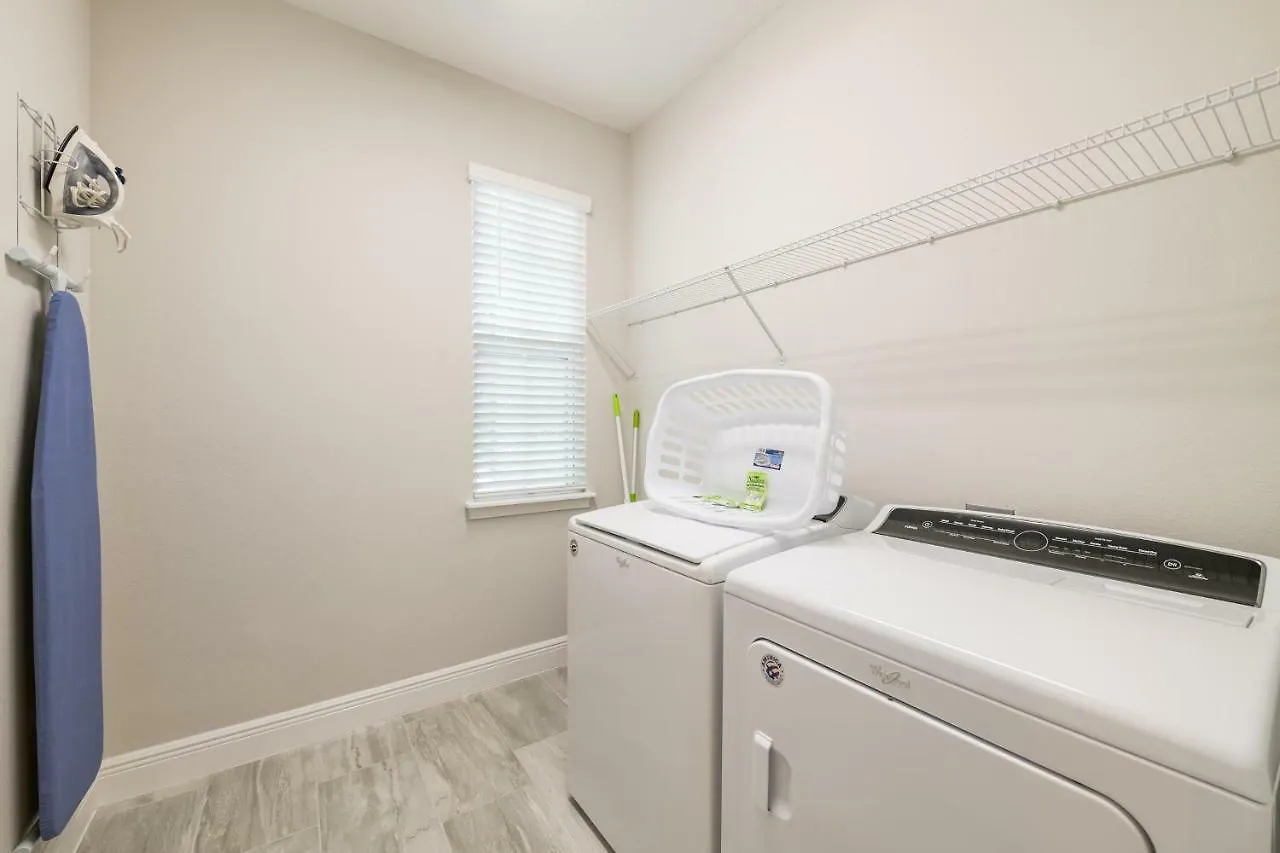 Fantastic Elite By Rentyl Near With Private Pool, Game Room, Movie & Amenities - 290f Nyaraló Orlando