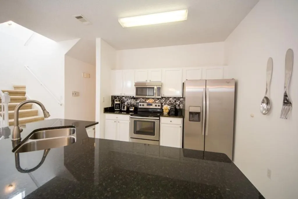 Hébergement de vacances Private Pool And Bunk Beds Plenty Of Room! Townhouse Orlando