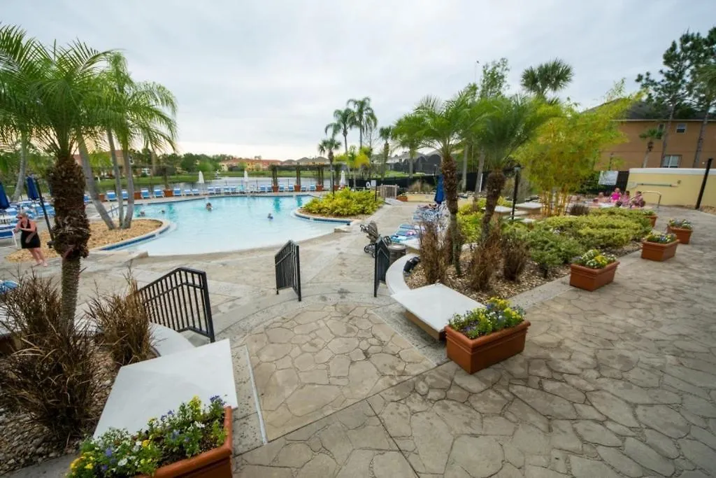 Private Pool And Bunk Beds Plenty Of Room! Townhouse Hébergement de vacances