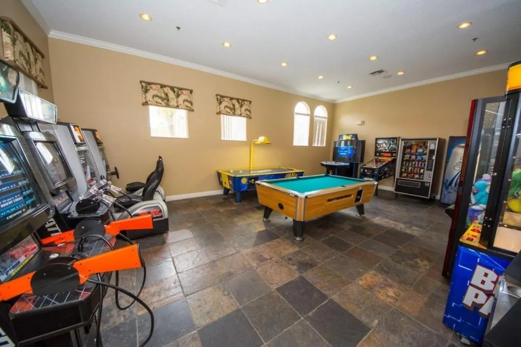 Private Pool And Bunk Beds Plenty Of Room! Townhouse * Orlando