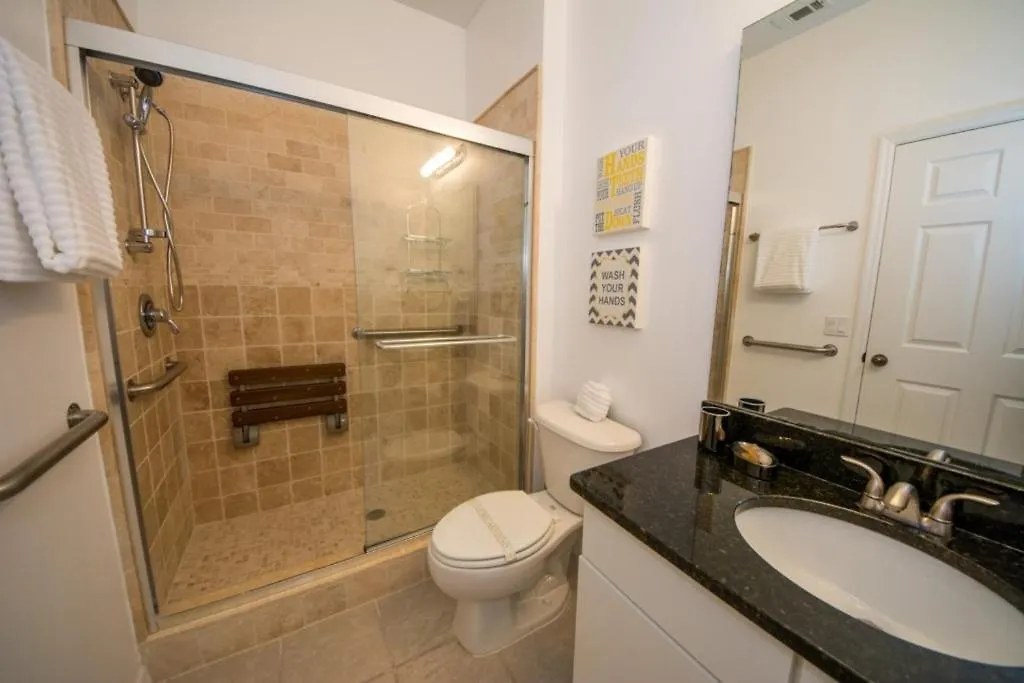Private Pool And Bunk Beds Plenty Of Room! Townhouse Hébergement de vacances