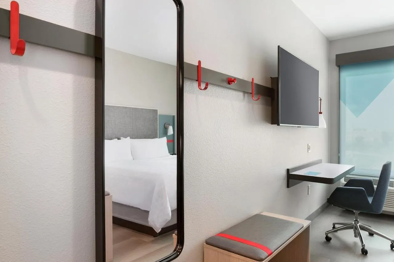 Hotell Avid - International Airport By Ihg