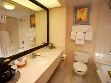 Hotel Hampton Closest To Universal 3*