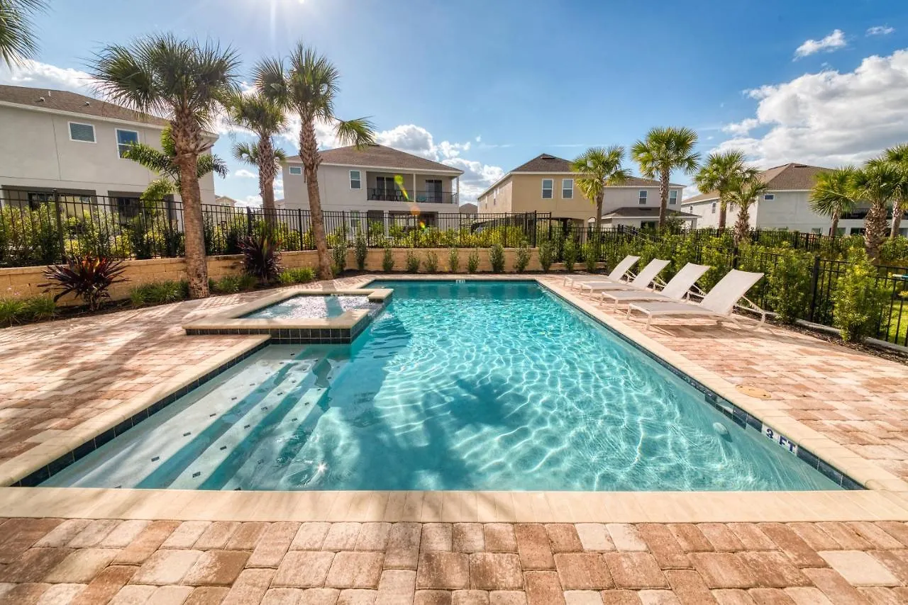 Nyaraló Fantastic Elite By Rentyl Near With Private Pool, Game Room, Movie & Amenities - 290f *