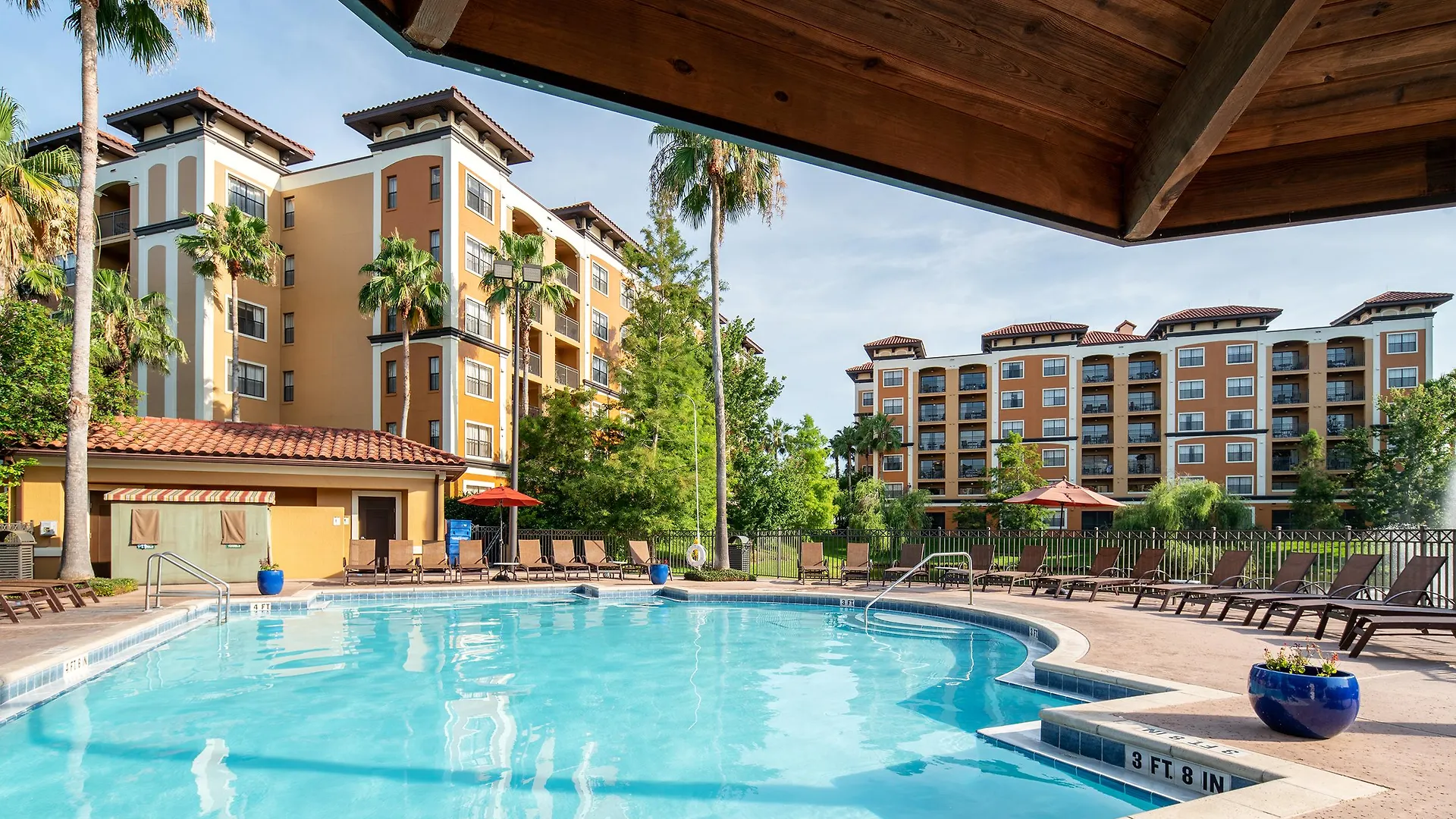 Floridays Orlando Two & Three Bed Williamsburg