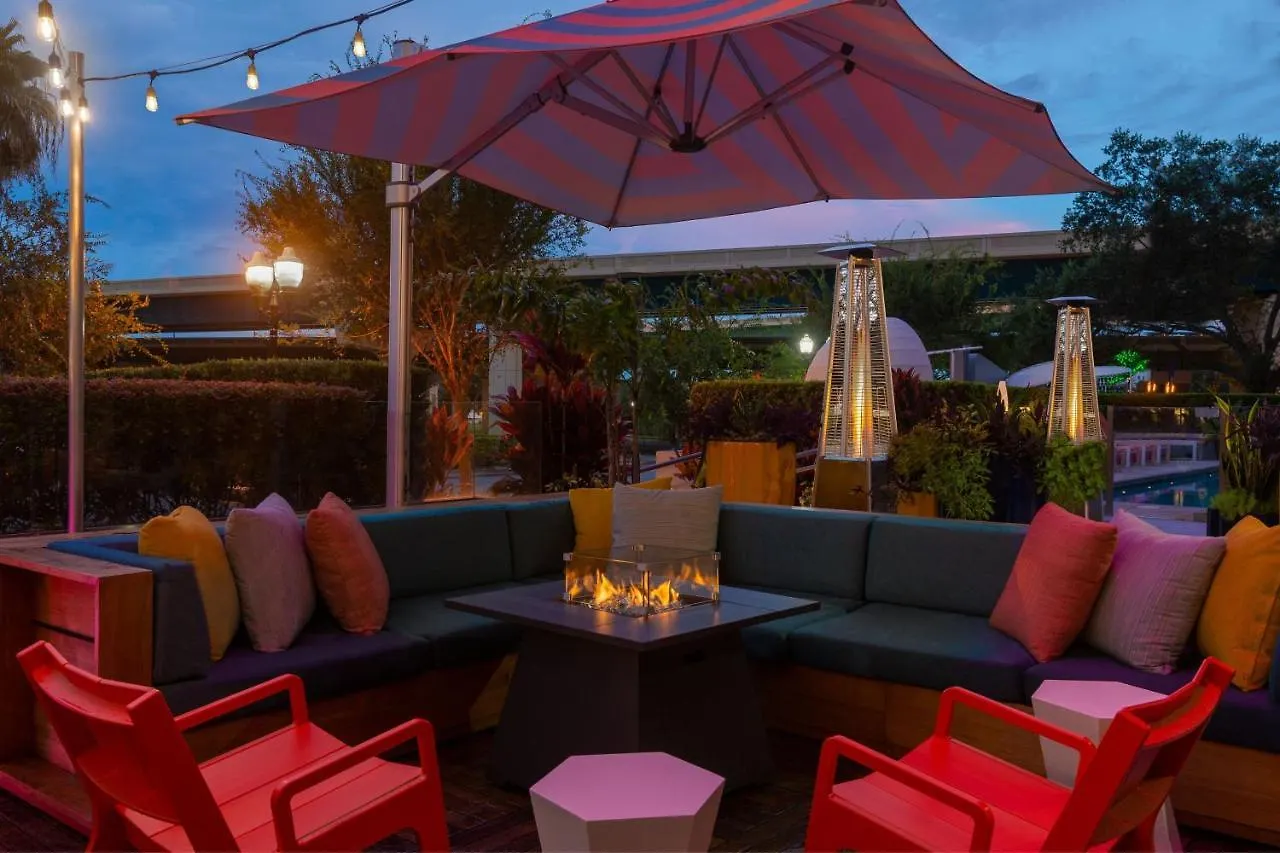 Aloft Downtown 3*