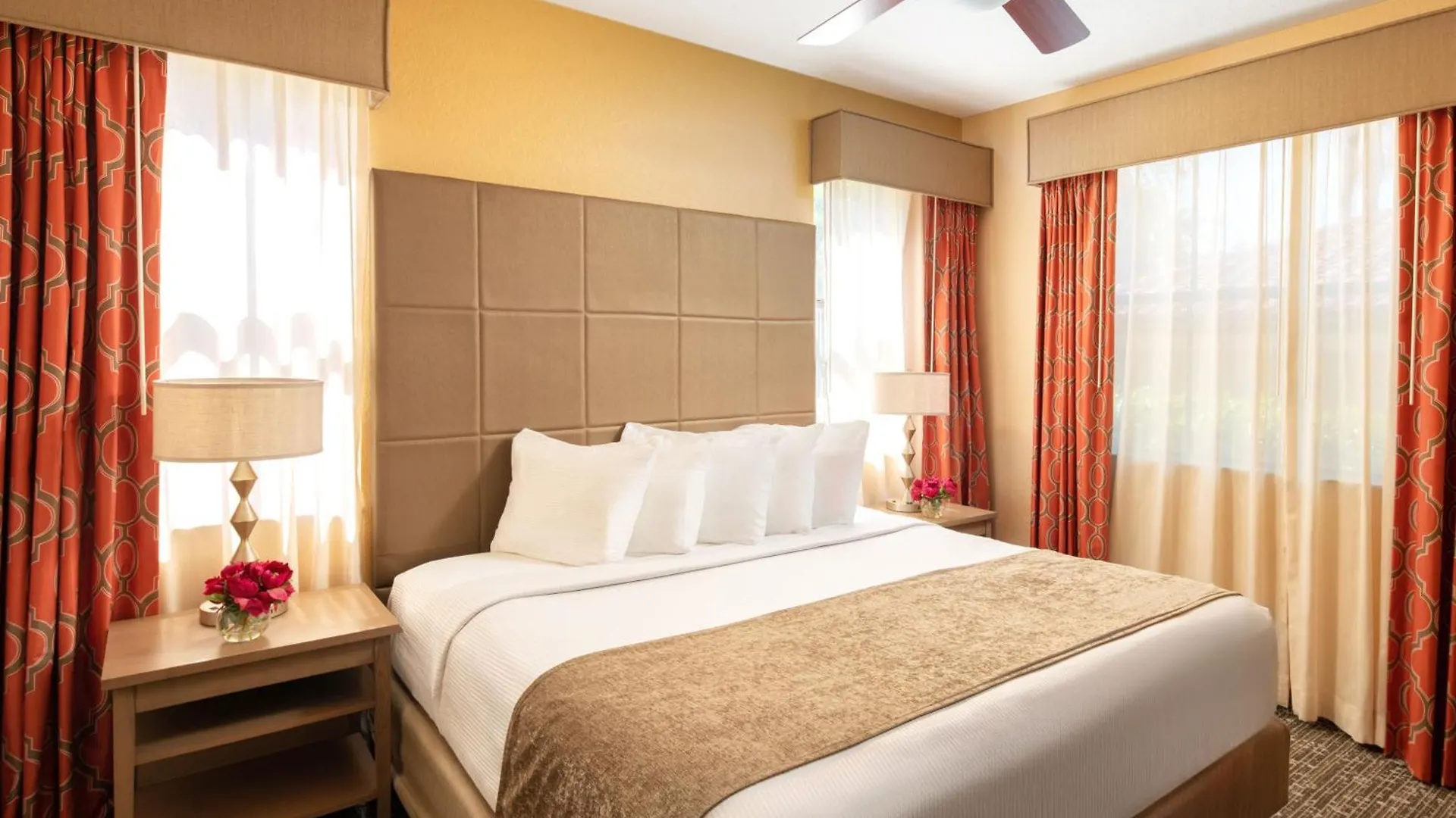 Floridays Orlando Two & Three Bed Williamsburg