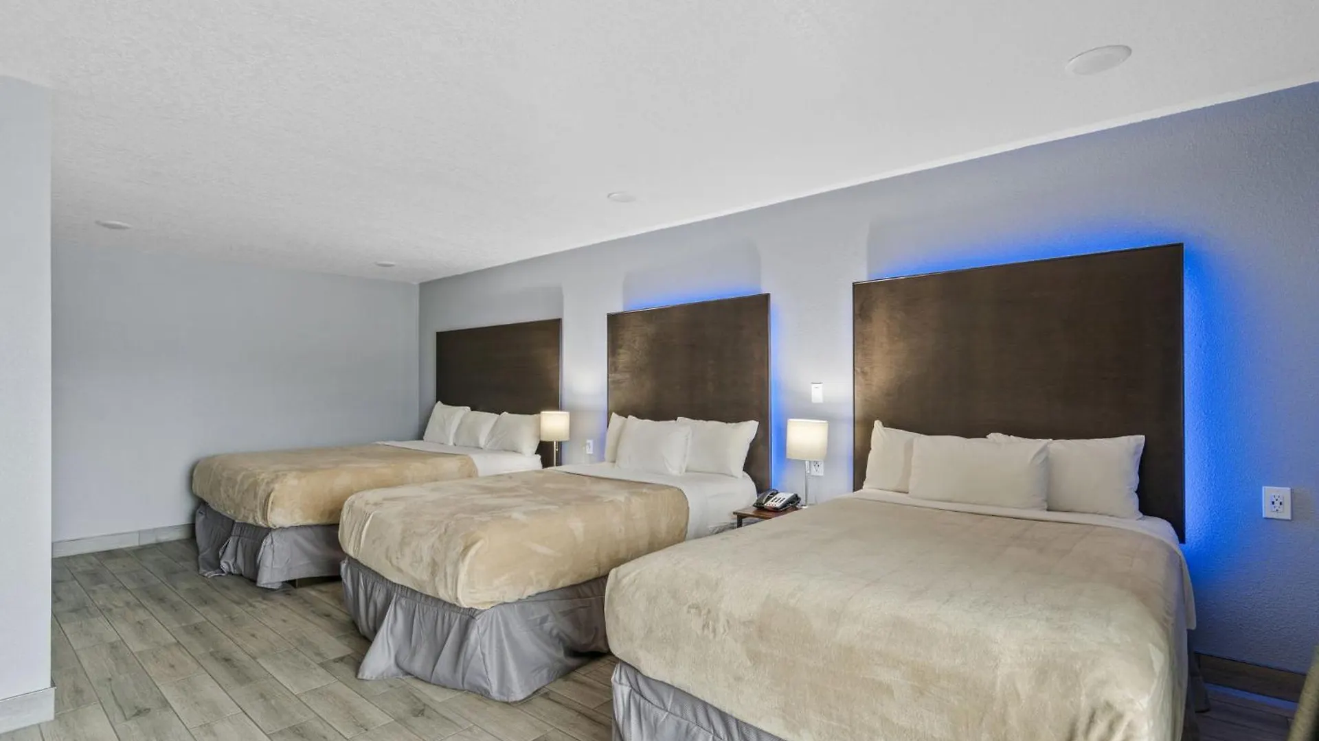 Celebration Suites Resort 3*