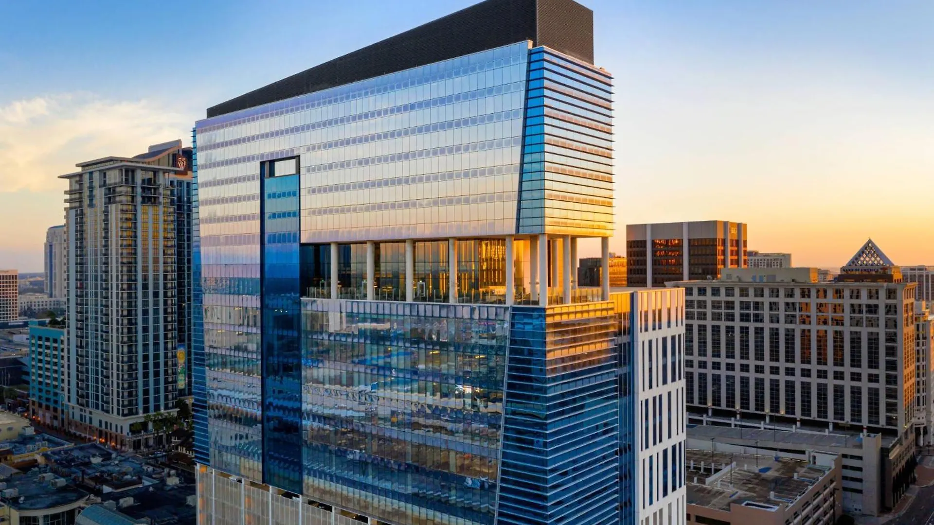 Hotell Ac By Marriott Downtown 2*