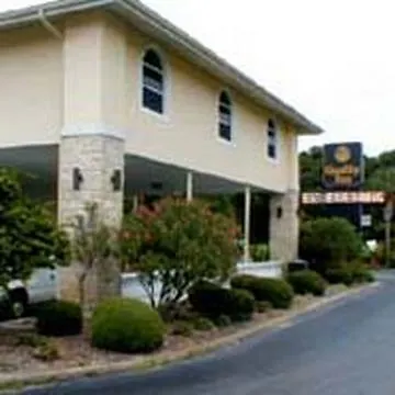 Quality & Airport Hotel 2*
