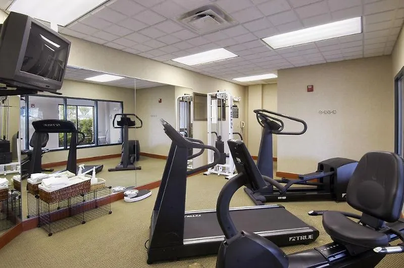 Hotel Wingate By Wyndham - International Airport- Free Hot Breakfast